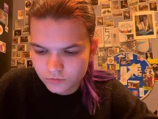 roselyncriton live cam profile