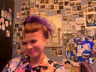 roselyncriton live cam profile