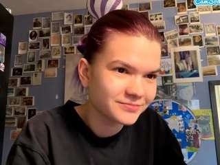 roselyncriton's CamSoda show and profile