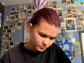 roselyncriton's CamSoda show and profile