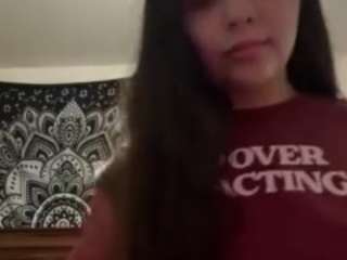 Live webcam model thebratjajaa on Soda Cams