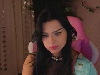 leslie-wholshh Live Webcam on CamSoda