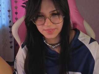 leslie-wholshh Live Webcam on CamSoda