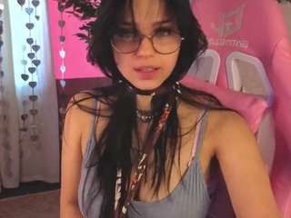 leslie-wholshh live cam profile