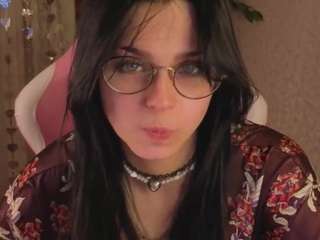 leslie-wholshh Live Webcam on CamSoda