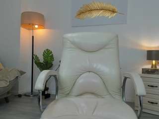 lexxxydoll's CamSoda show and profile