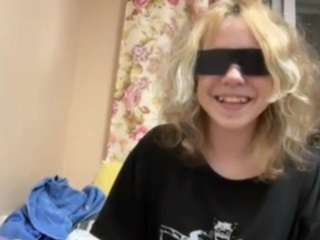 le modèle alysestrawn est en webcam porno dans un show sur le site camsoda, il possède les tags suivants: anal toys,blue eyes,dildo or vibrator,erotic dance,fingering,no drinking,no smoking,orgasm,skinny,striptease,blonde hair,hd,small tits