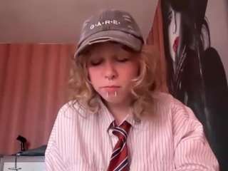 alysestrawn Live Webcam on CamSoda