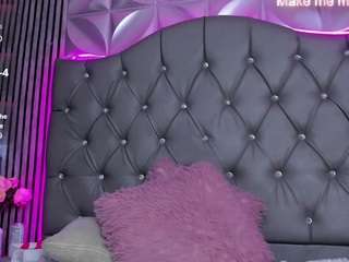 amandamoore19 Live Webcam on CamSoda