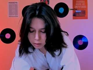 aria-wild's live room