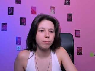 aria-wild live webcam show