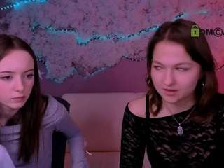 chloe-ley1 live cam profile