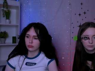 chloe-ley1 live cam profile