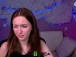 chloe-ley1