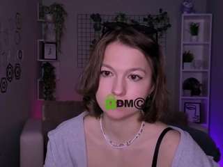 chloe-ley1