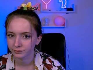 chloe-ley1