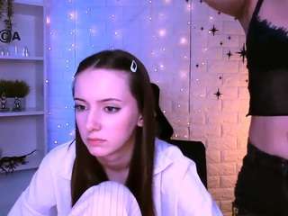 chloe-ley1
