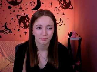 chloe-ley1 live cam — doggy style, erotic dance, flashing