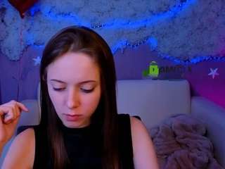 chloe-ley1