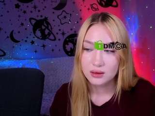 chloe-ley1