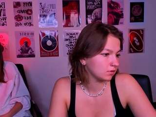 chloe-ley1
