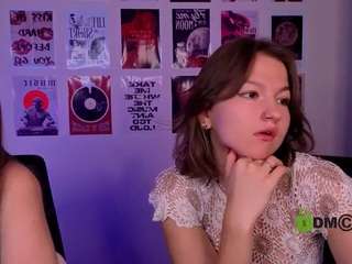 chloe-ley1
