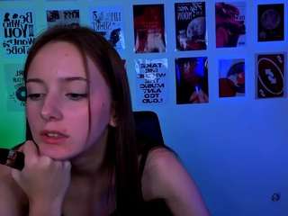chloe-ley1