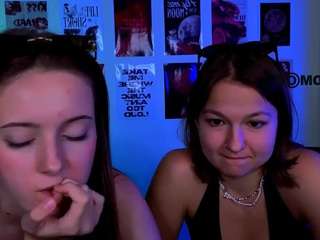 chloe-ley1
