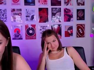 chloe-ley1