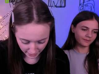 chloe-ley1