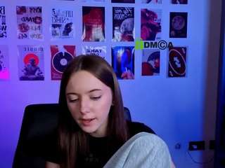 chloe-ley1
