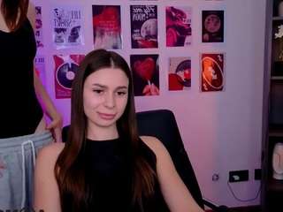chloe-ley1