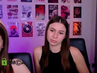 chloe-ley1