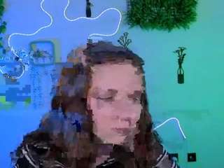 chloe-ley1