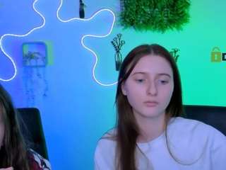 chloe-ley1