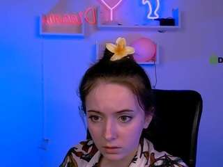 chloe-ley1