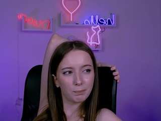 chloe-ley1