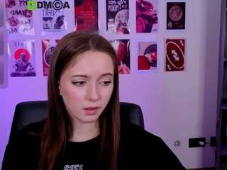 chloe-ley1