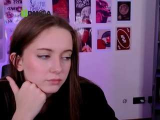 chloe-ley1