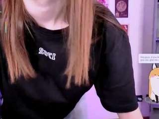 chloe-ley1