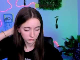 chloe-ley1