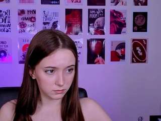 chloe-ley1