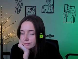 chloe-ley1