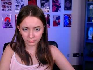 chloe-ley1