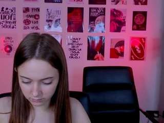 chloe-ley1