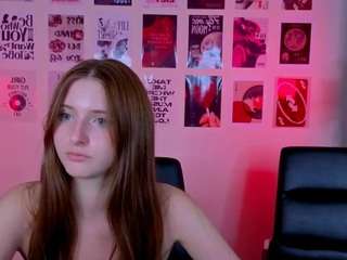 chloe-ley1