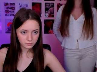 chloe-ley1