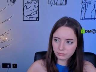 chloe-ley1