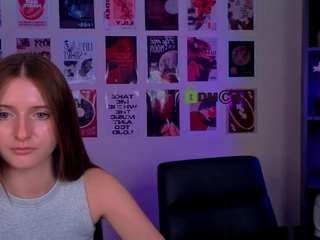 chloe-ley1