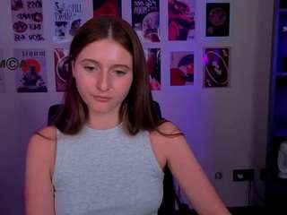 chloe-ley1